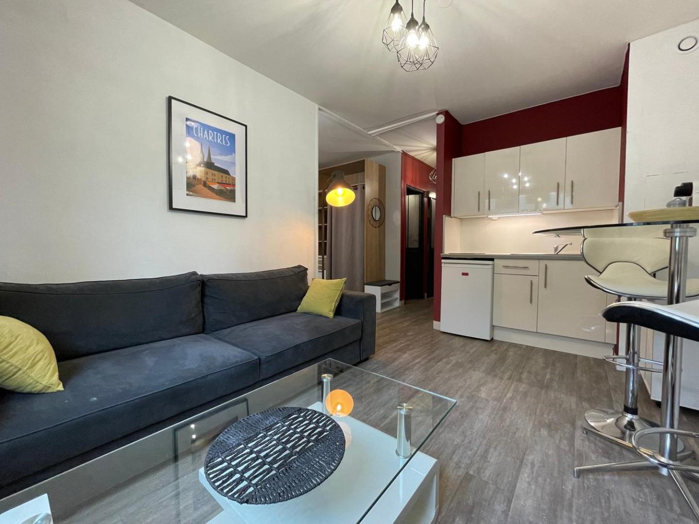 Le Chasles For 2 Persons Apartment Chartres Luaran gambar